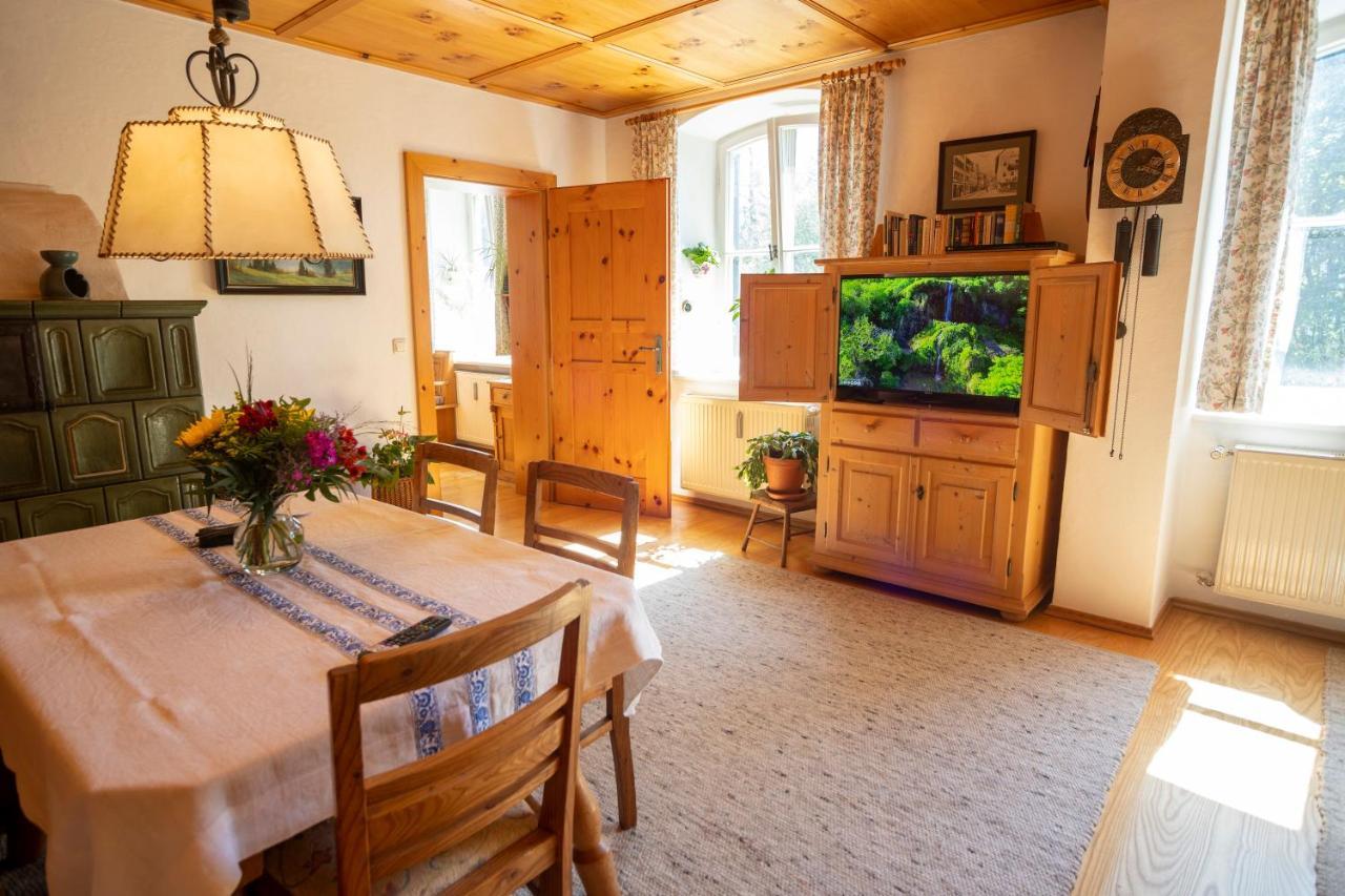 Landhauswohnung Mit Wildromantischem Garten Füssen Εξωτερικό φωτογραφία